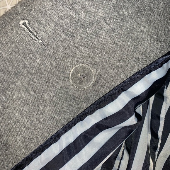 H&M’s jersey pea coat - Picture 6 of 6